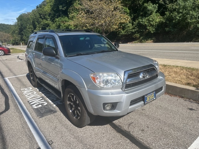 Thumbnail: 2006 Toyota 4Runner - 3