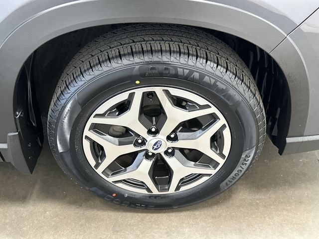 2022 Subaru Forester Premium 5
