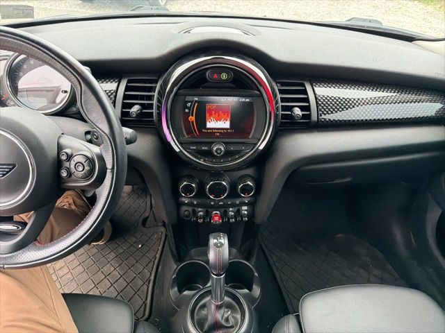 Thumbnail: 2019 MINI Cooper Hardtop - 20