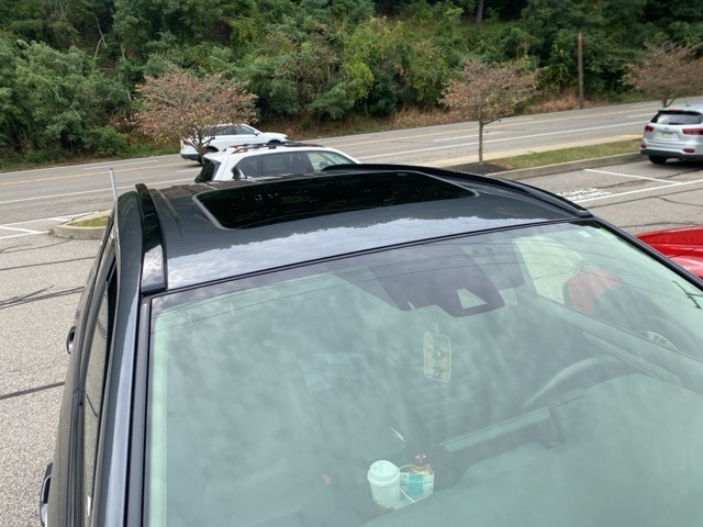 Thumbnail: 2019 Toyota RAV4 - 2