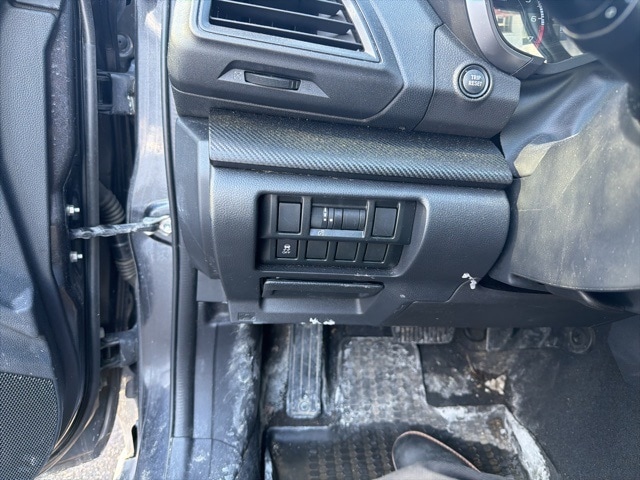 Thumbnail: 2018 Subaru Crosstrek - 3