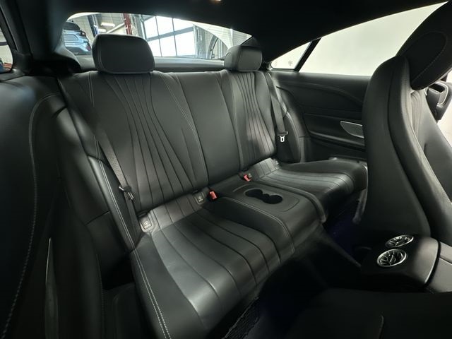 Thumbnail: 2018 Mercedes-Benz E-Class - 26