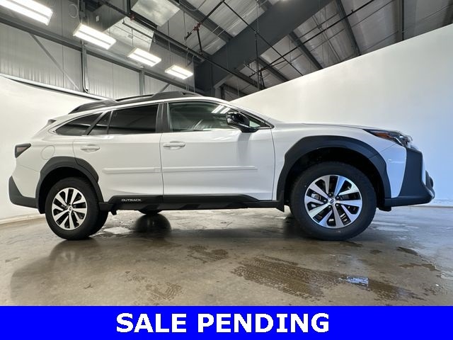 Thumbnail: 2025 Subaru Outback - 3