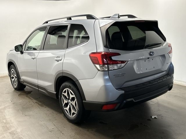Thumbnail: 2019 Subaru Forester - 32