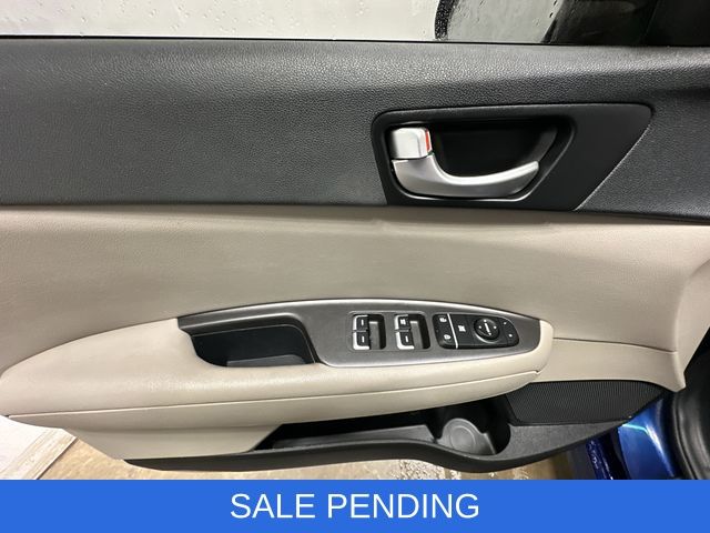 Thumbnail: 2018 Kia Optima - 16