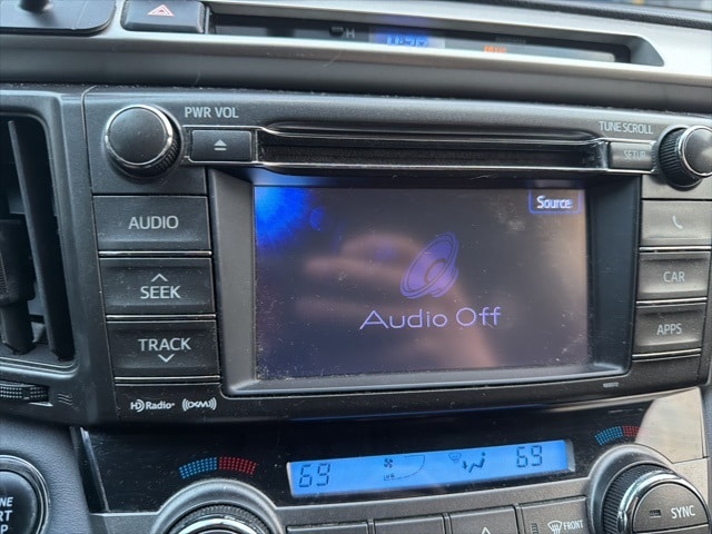 Thumbnail: 2013 Toyota RAV4 - 16