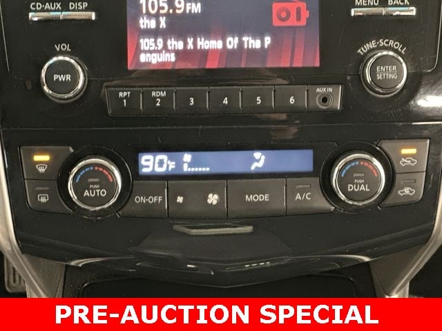 Thumbnail: 2013 Nissan Altima - 13