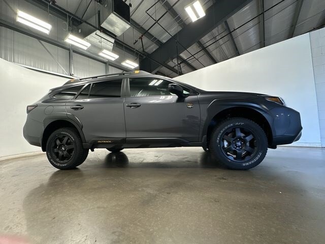 2025 Subaru Outback Wilderness photo 3