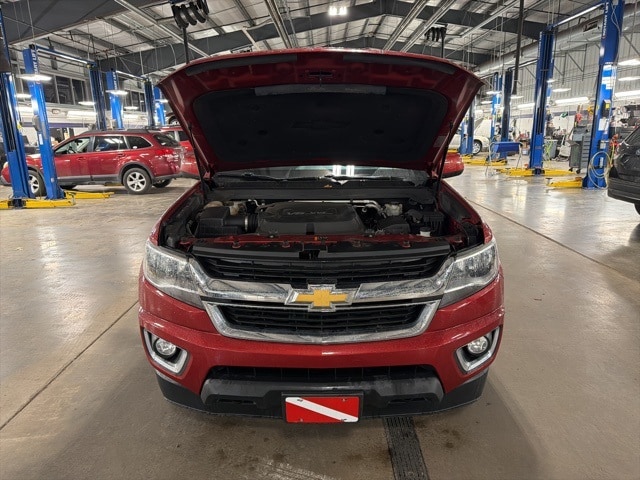 Thumbnail: 2016 Chevrolet Colorado - 3