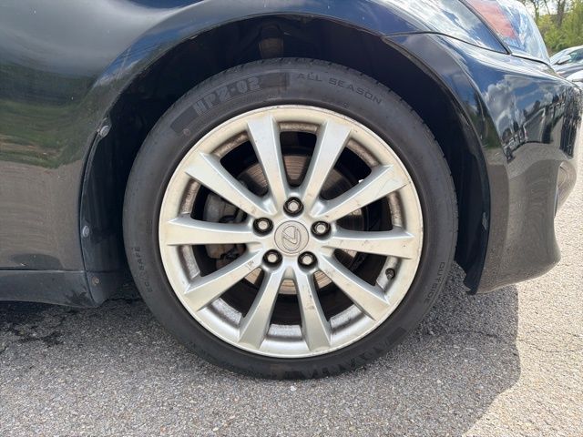 Thumbnail: 2012 Lexus IS - 7