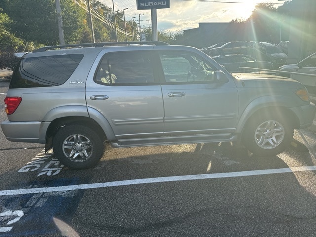 Thumbnail: 2003 Toyota Sequoia - 3