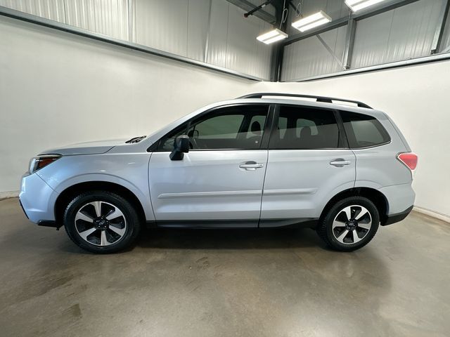 Thumbnail: 2017 Subaru Forester - 2