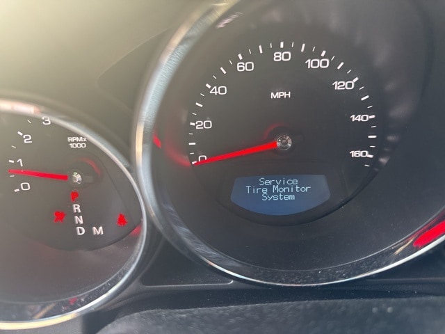 2010 Cadillac CTS Luxury 5