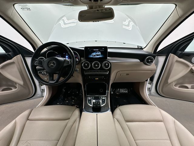 Thumbnail: 2018 Mercedes-Benz GLC - 21