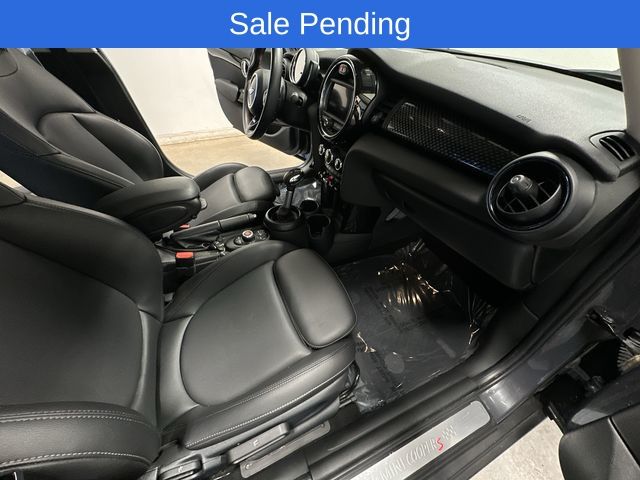 Thumbnail: 2019 MINI Cooper Hardtop - 20