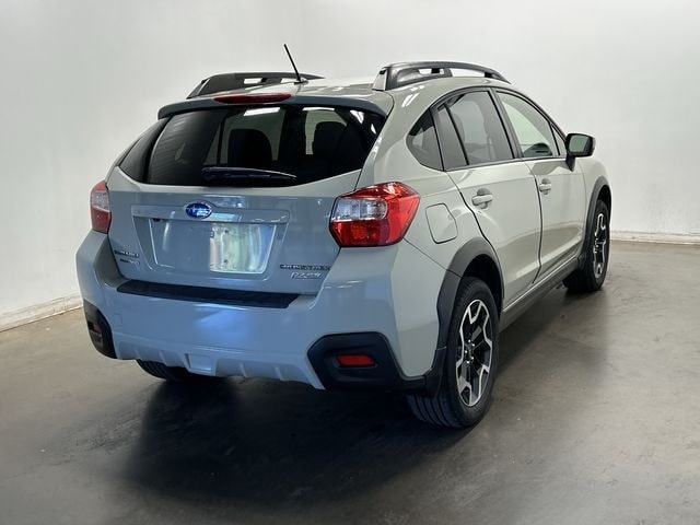 Thumbnail: 2017 Subaru Crosstrek - 31