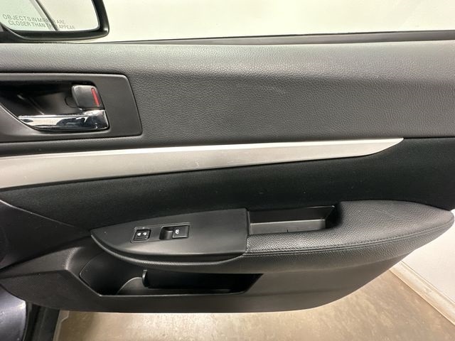 Thumbnail: 2013 Subaru Outback - 21