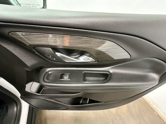 Thumbnail: 2024 GMC Terrain - 22