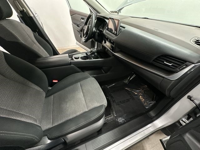 Thumbnail: 2023 Nissan Rogue - 20