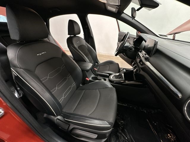 Thumbnail: 2021 Kia Forte - 21