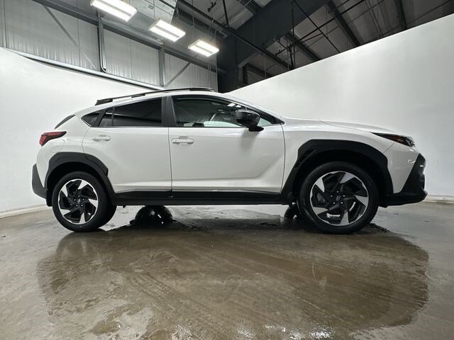 2024 Subaru Crosstrek Limited photo 3