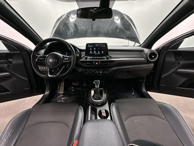 Thumbnail: 2020 Kia Forte - 20