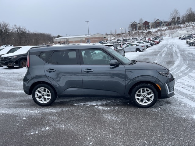 Thumbnail: 2023 Kia Soul - 6