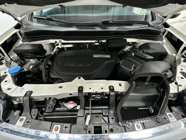 Thumbnail: 2017 Honda Pilot - 28