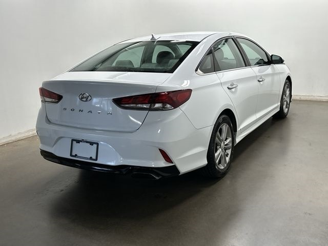 Thumbnail: 2018 Hyundai Sonata - 31