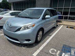 Used 2016 Toyota Sienna LE Van in Moon Township