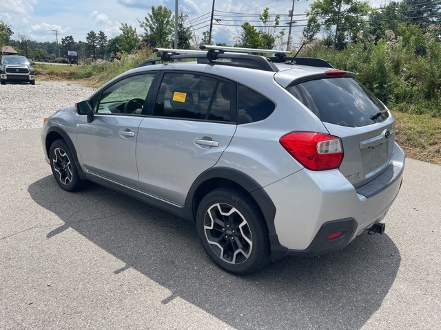 Thumbnail: 2016 Subaru Crosstrek - 9