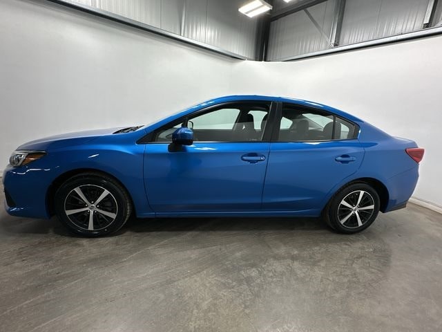 Thumbnail: 2023 Subaru Impreza - 2