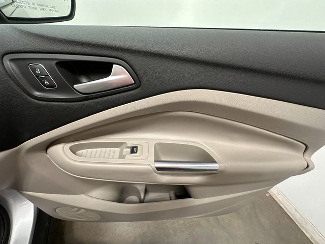 Thumbnail: 2019 Ford Escape - 22