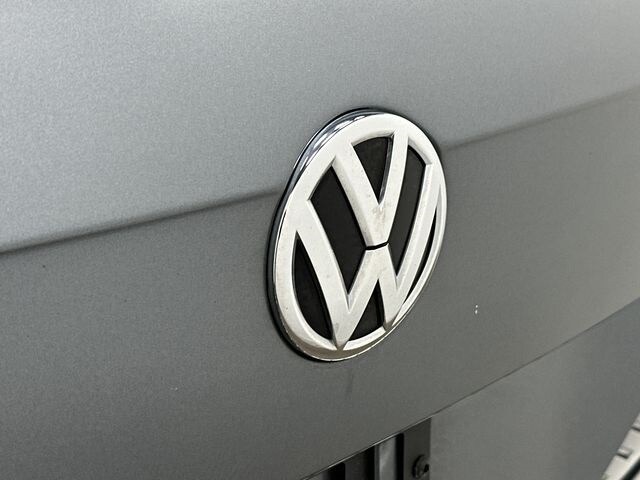 Thumbnail: 2020 Volkswagen Tiguan - 28