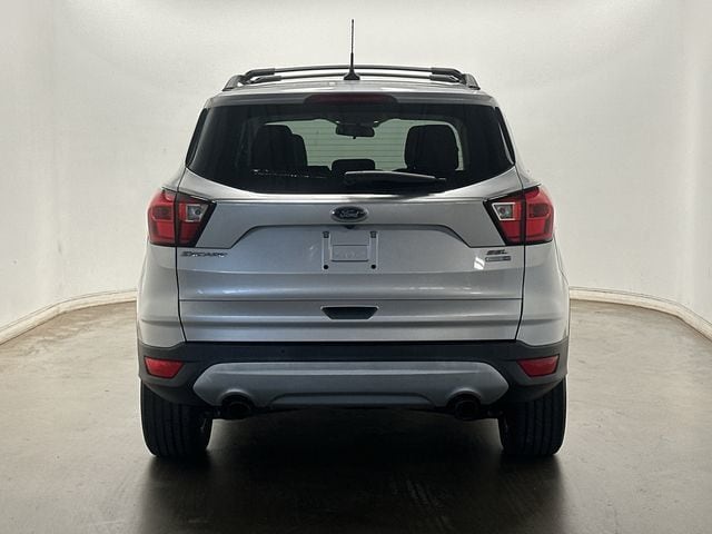 Thumbnail: 2019 Ford Escape - 4
