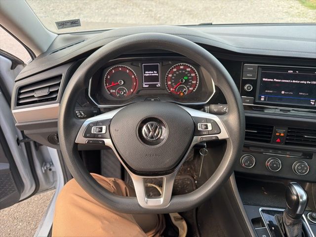 Thumbnail: 2019 Volkswagen Jetta - 19
