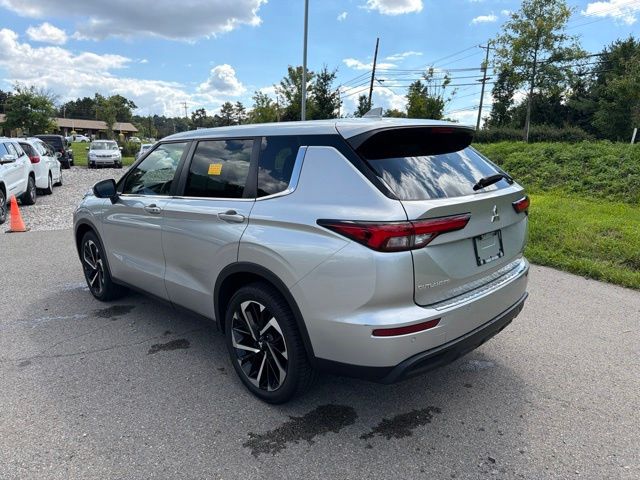 2022 Mitsubishi Outlander SE - Photo 14