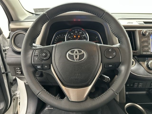 Thumbnail: 2013 Toyota RAV4 - 8