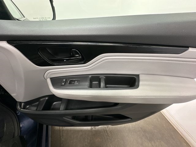 Thumbnail: 2018 Honda Odyssey - 26