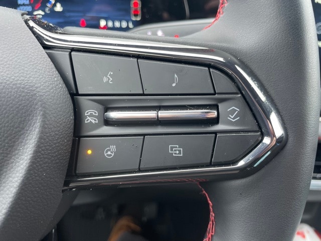 Thumbnail: 2025 Chevrolet Equinox - 15