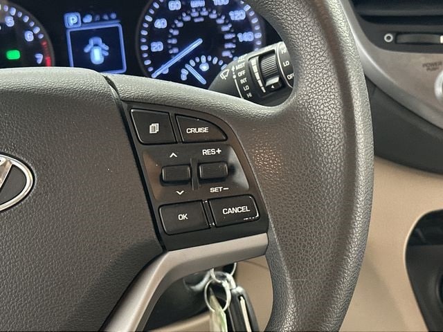 Thumbnail: 2018 Hyundai Tucson - 9