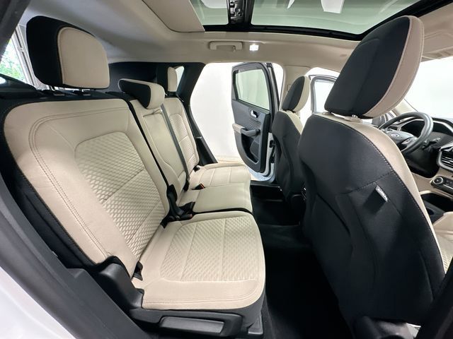 Thumbnail: 2020 Ford Escape - 25