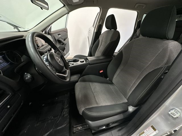 Thumbnail: 2023 Nissan Rogue - 16