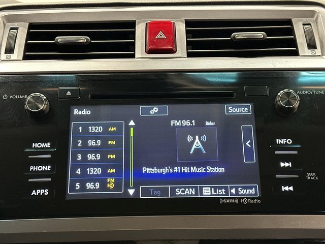 Thumbnail: 2017 Subaru Outback - 11