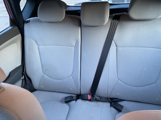 Thumbnail: 2014 Hyundai Accent - 22