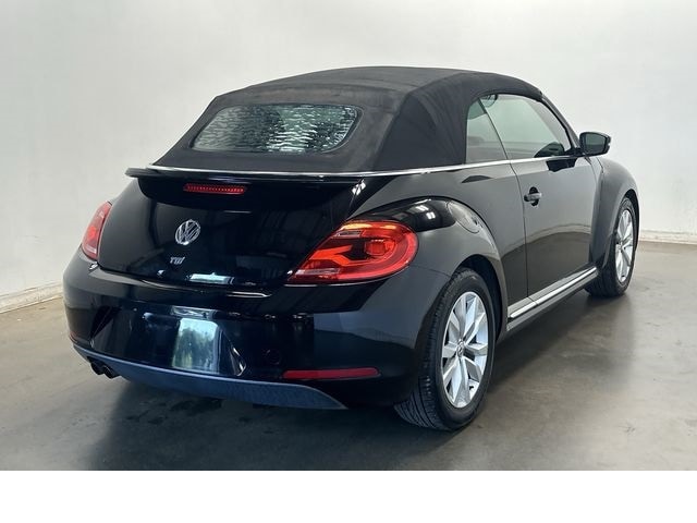Thumbnail: 2014 Volkswagen Beetle - 29