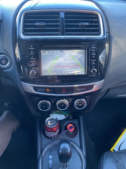 Thumbnail: 2016 Mitsubishi Outlander Sport - 20