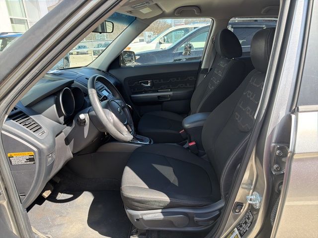 Thumbnail: 2012 Kia Soul - 8