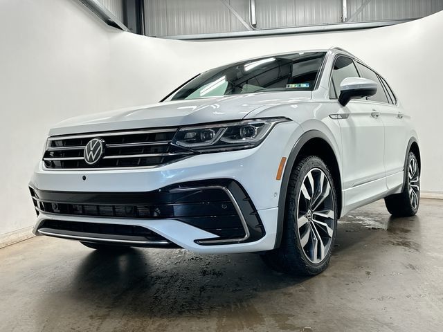 Thumbnail: 2022 Volkswagen Tiguan - 30