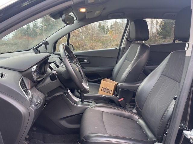 Thumbnail: 2019 Chevrolet Trax - 14